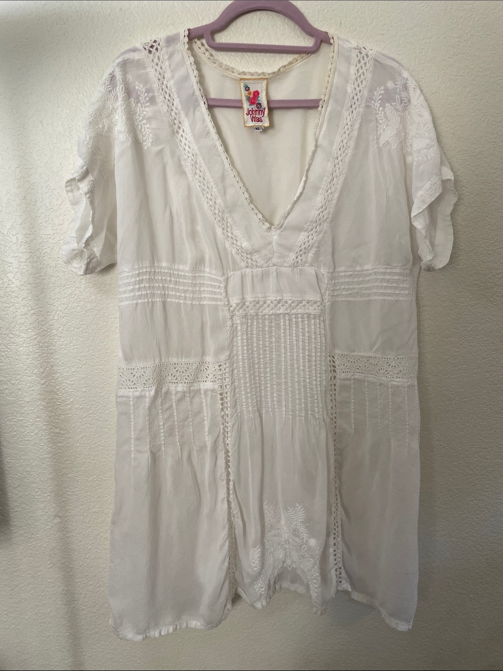 Johnny Was White Embroidered V-Neck Tunic XL romantic 22x34